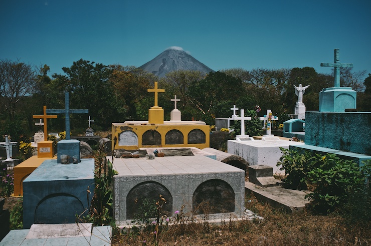 Bike touring Isla de Ometepe Nicaragua