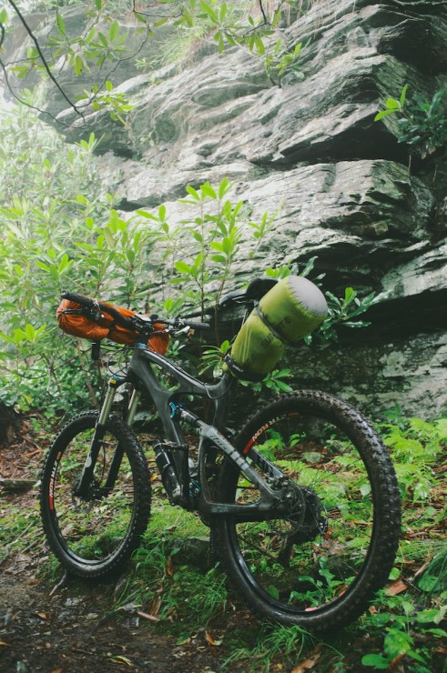 Bikepacking Pisgah - Ibis Mojo HD Bike-packing setup