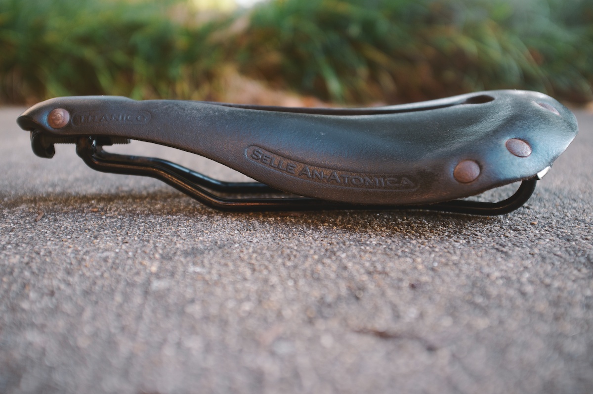 cycle touring saddle