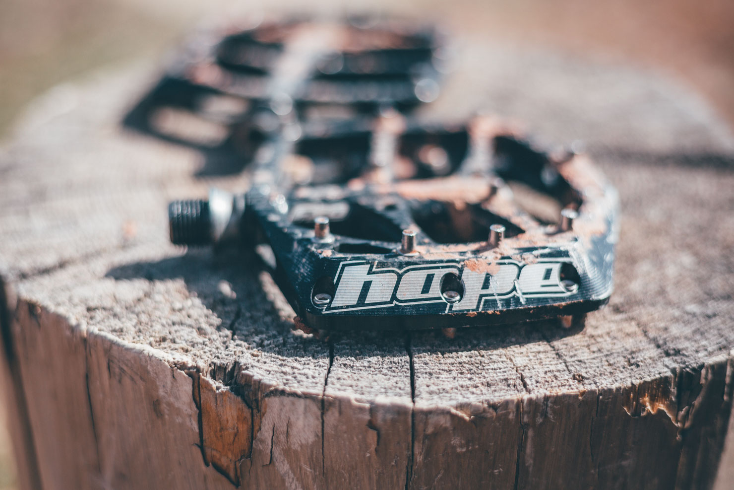 best bikepacking pedals