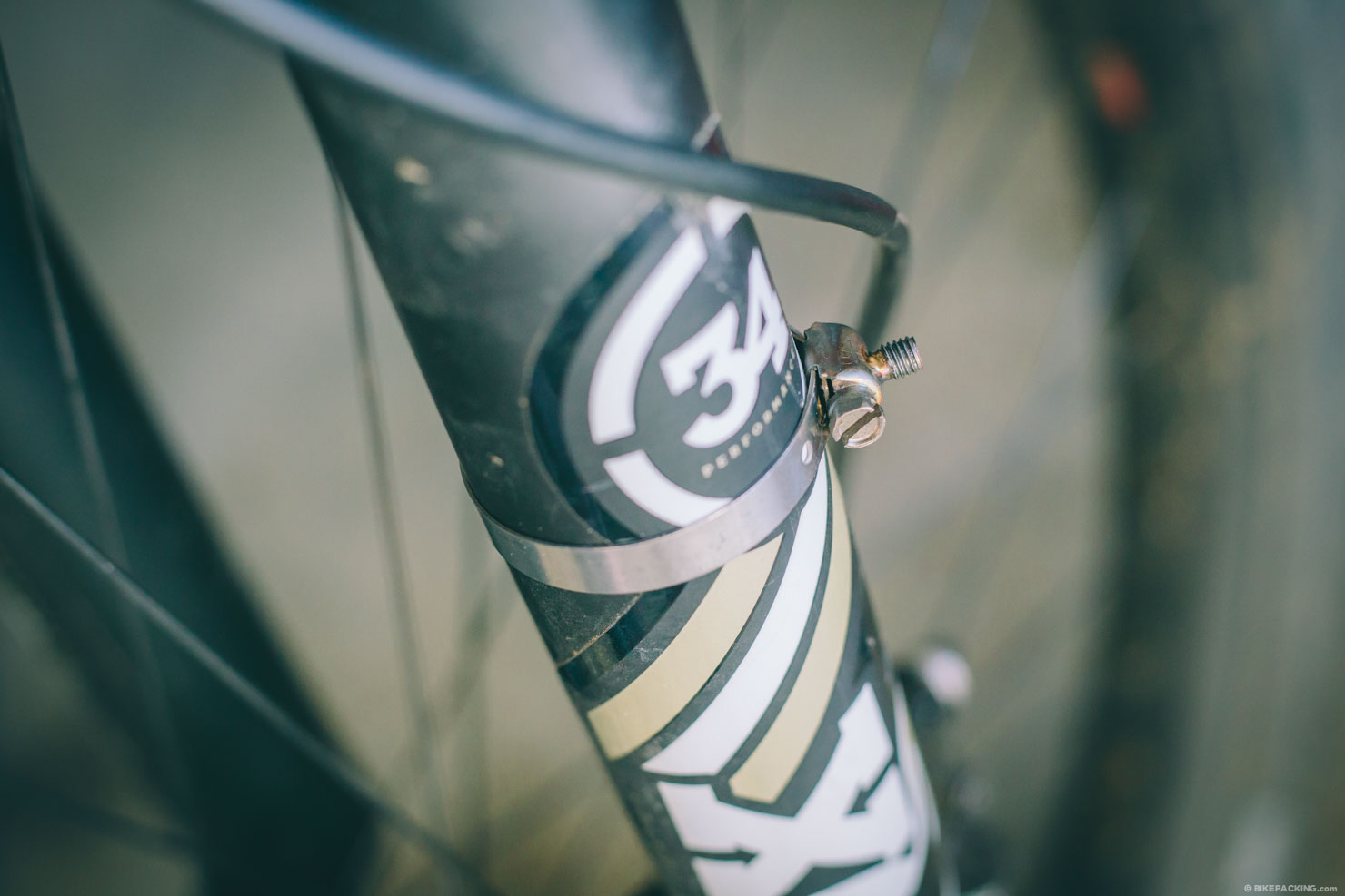 King ManyThing Cage & Universal Support Bolt