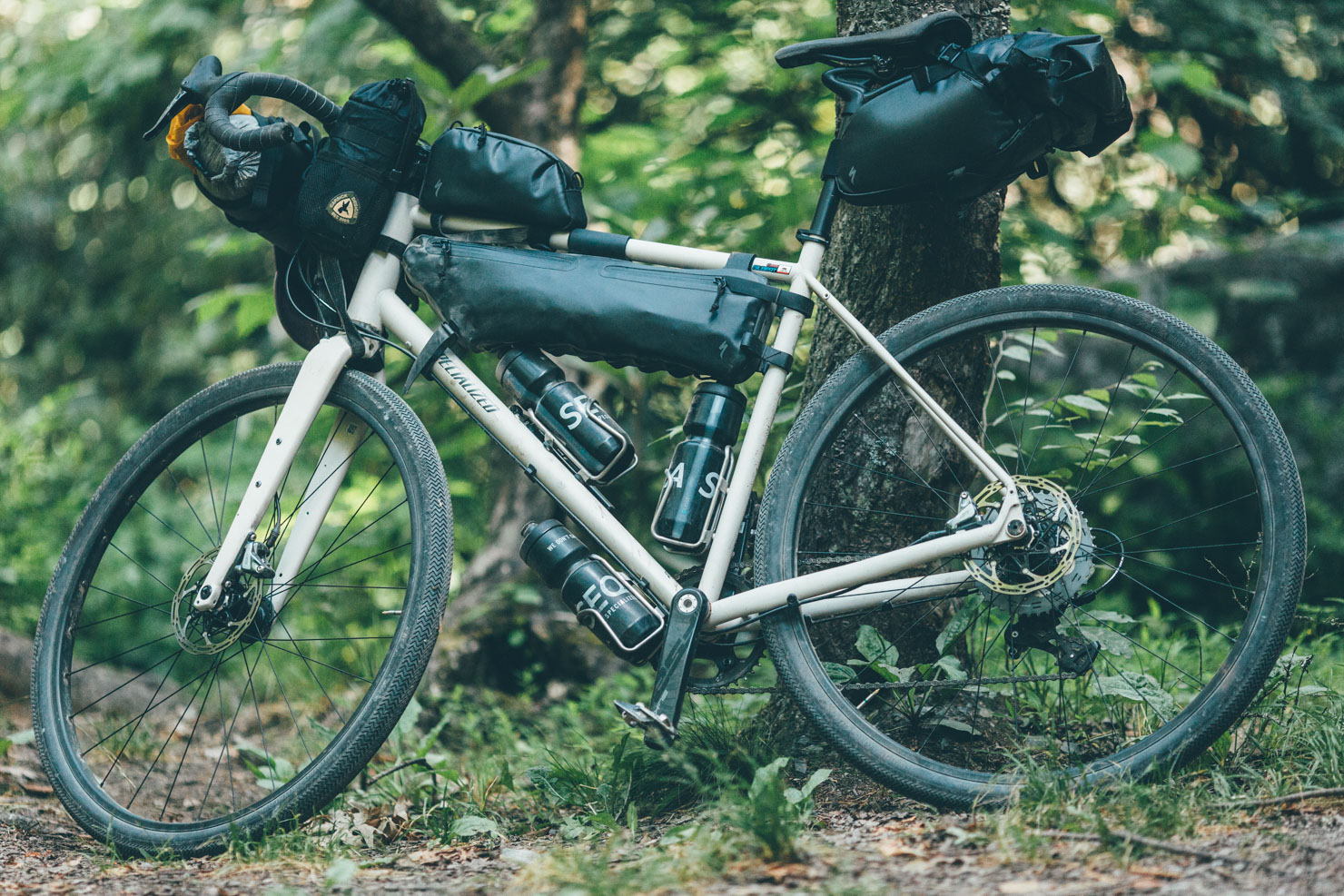 Specialized Burra Bikeng Bags Specialized Burra Bikeng Bags