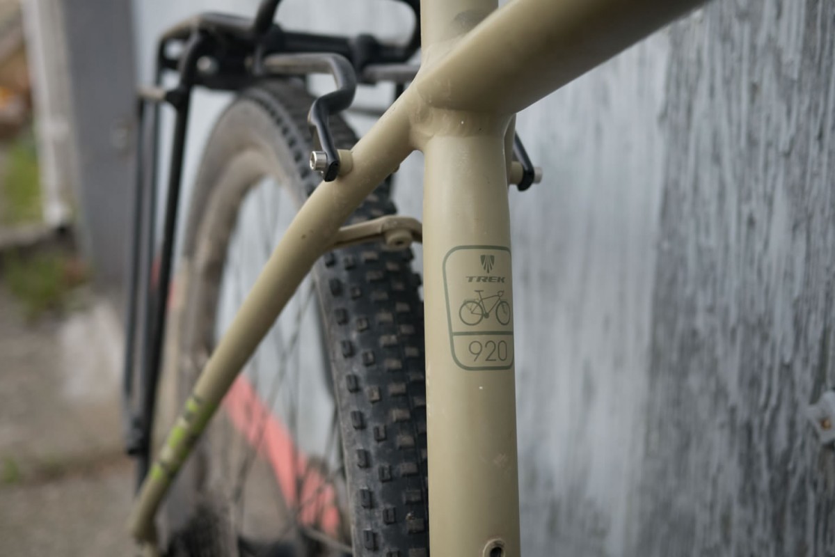 trek 820 handlebar height adjustment