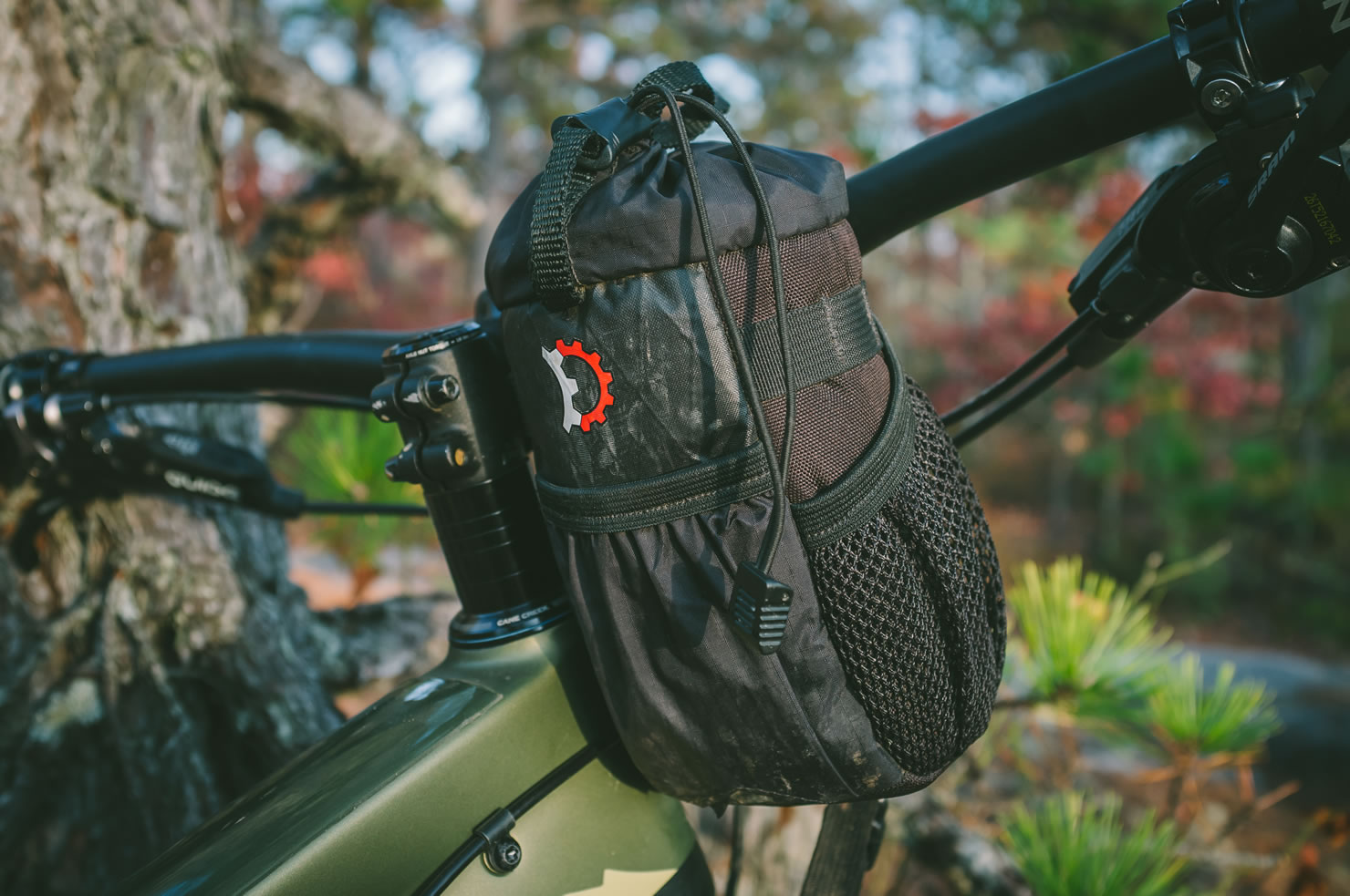 mountain feedbag