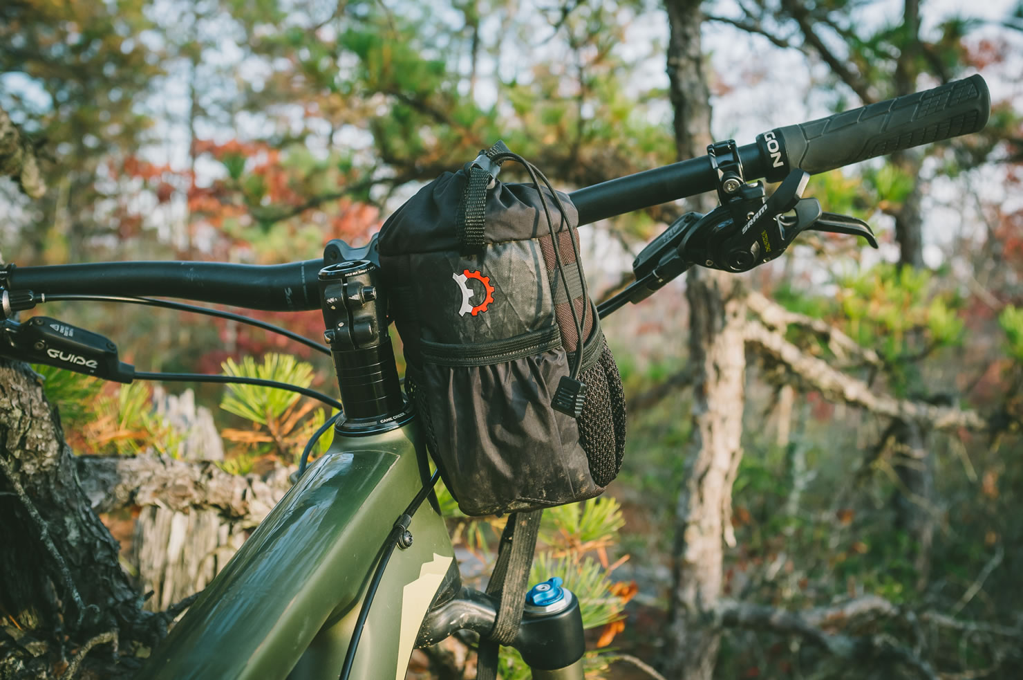 mountain feedbag
