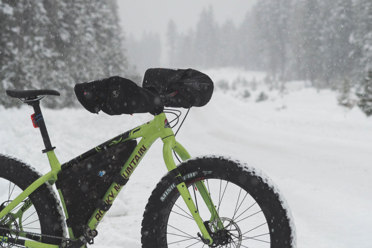 45nrth cobrafist bike pogies