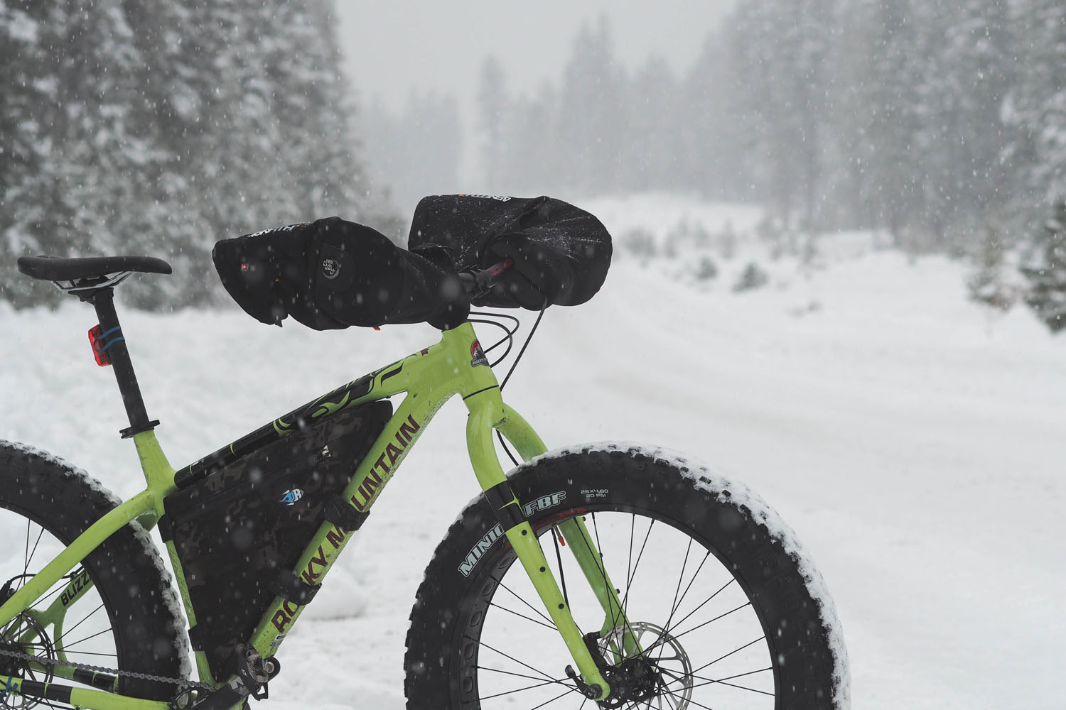 cobrafist winter cycling pogie