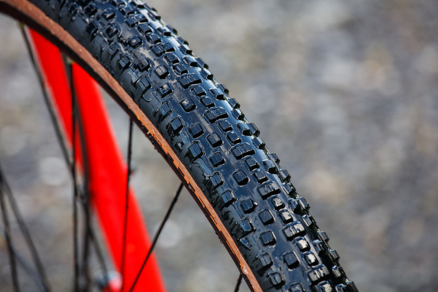 cx tyres 700c