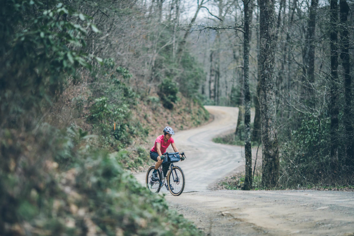 650b hybrid tyres