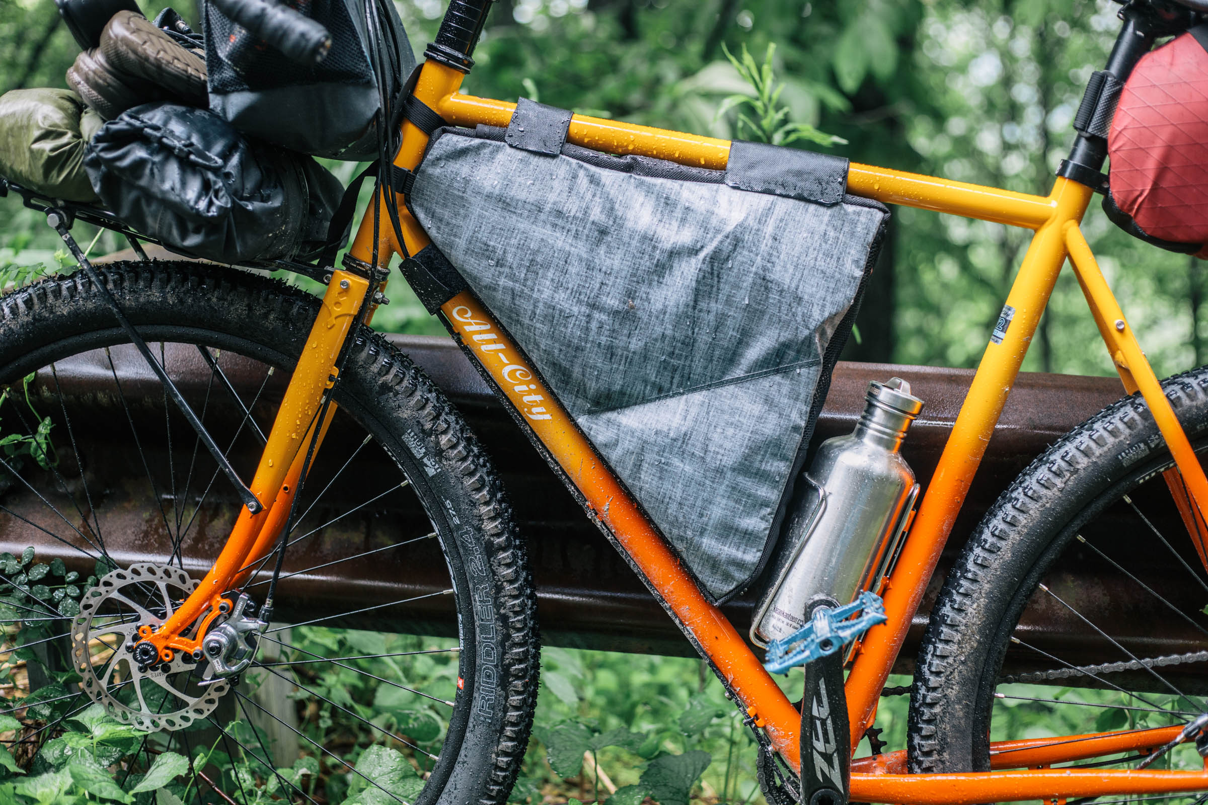 Rockgeist Custom Wedge Frame Bags First Look