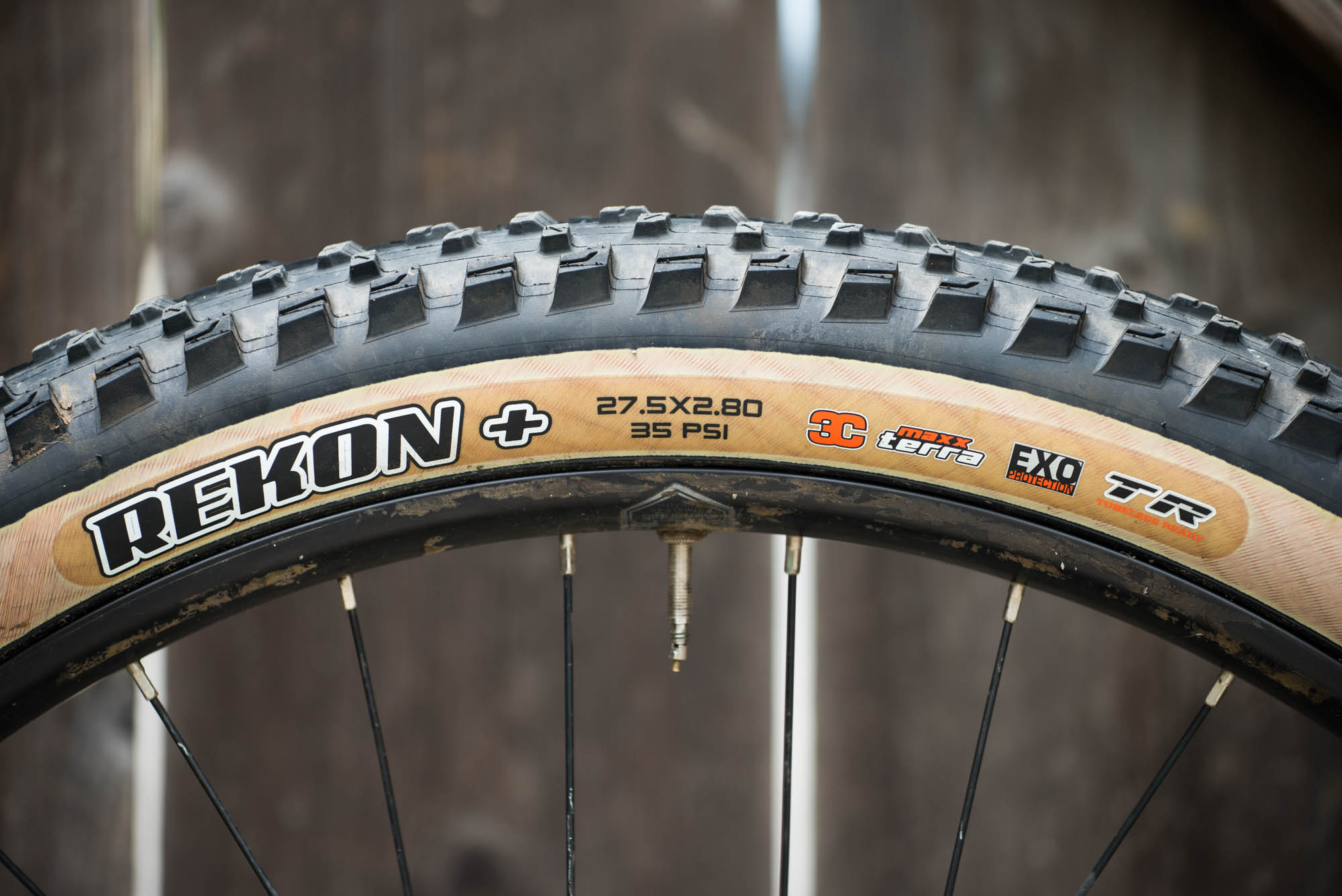 Maxxis Rekon+ 27.5 x 2.8 Skinwall Tire Review