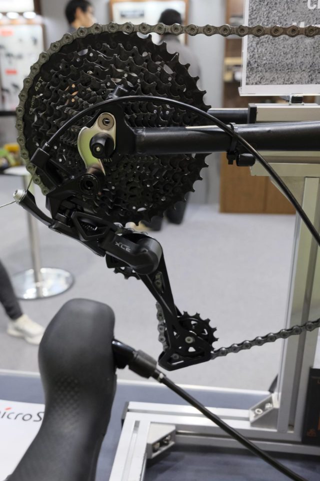 MicroSHIFT Announces 12speed "Eagle" Thumb and Barend Shifters