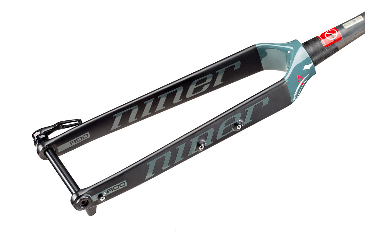 List of Forks with Bottle Cage Mounts (Utility Forks)